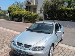 Usata 1999 Renault Mégane Coupé Coupé | 5000 €