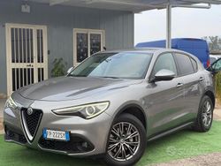 Grigio Usata 2018 Alfa Romeo Stelvio SUV | 17.490 € (Buon prezzo)