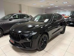 Nero Usata 2019 Maserati Levante SUV | 29.990 € (Ottimo prezzo)