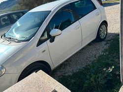 Bianco Usata 2008 Fiat Grande Punto Due volumi | 4000 €