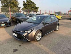 Grigio Usata 2023 Toyota Corolla Active Tre volumi | 23.490 € (Cara)
