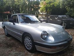 Grigio Usata 1988 Alfa Romeo Spider Quadrifoglio Verde Cabrio | 17.000 €