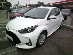 Bianco Usata 2020 Toyota Yaris Hybrid Active Tre volumi | 15.700 € (Ottimo prezzo)