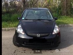 Nero Usata 2005 Honda Jazz S Due volumi | 3250 € (Cara)