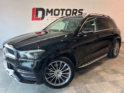 Nero Usata 2019 Mercedes 300 AMG line Tre volumi | 44.900 € (Buon prezzo)