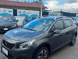 Grigio Usata 2019 Peugeot 2008 Allure SUV | 12.499 € (Super prezzo)