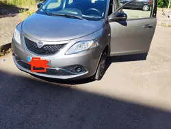 Usata 2016 Lancia Ypsilon Due volumi | 8300 € (Buon prezzo)