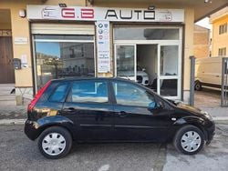 Nero Usata 2008 Ford Fiesta Tre volumi | 3700 € (Buon prezzo)