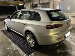 Grigio Usata 2009 Alfa Romeo 159 Station wagon | 3700 €