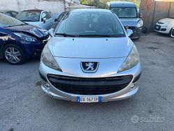 Grigio Usata 2009 Peugeot 207 Tre volumi | 1500 € (Super prezzo)