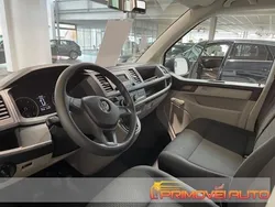 Bianco Usata 2018 VW Caravelle Trendline Monovolume | 37.300 € (Molto cara)