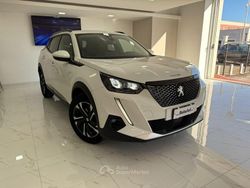 Bianco Usata 2021 Peugeot 2008 Allure SUV | 16.900 € (Buon prezzo)