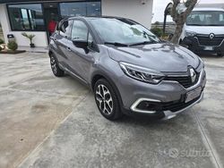 Grigio Usata 2018 Renault Captur Intens SUV | 12.200 € (Molto cara)