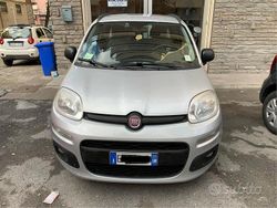 Grigio Usata 2012 Fiat Panda Lounge Tre volumi | 6800 € (Buon prezzo)