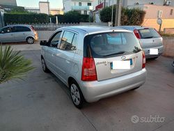 Grigio Usata 2007 Kia Picanto Due volumi | 1200 €