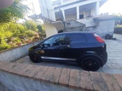 Nero Usata 2010 Abarth Grande Punto Due volumi | 14.000 € (Buon prezzo)