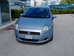 Grigio Usata 2006 Fiat Punto Due volumi | 1700 € (Cara)