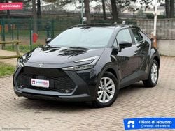 Nero Usata 2024 Toyota C-HR Active SUV | 25.400 € (Buon prezzo)