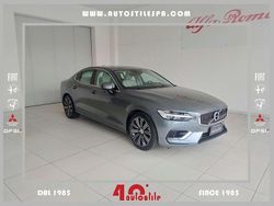 Grigio scuro Usata 2021 Volvo S60 Inscription Tre volumi | 29.890 €