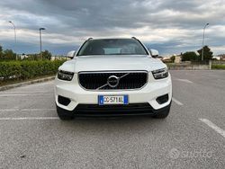 Bianco Usata 2021 Volvo XC40 Momentum SUV | 20.000 € (Super prezzo)