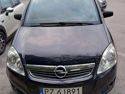 Nero Usata 2010 Opel Zafira Monovolume | 2600 € (Buon prezzo)