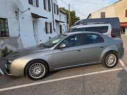 Usata 2006 Alfa Romeo 159 Tre volumi | 1300 € (Super prezzo)