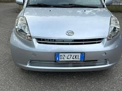 Usata 2010 Daihatsu Sirion Due volumi | 3499 € (Buon prezzo)