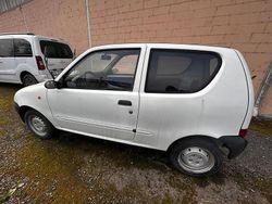 Bianco Usata 2000 Fiat Seicento Due volumi | 1800 € (Buon prezzo)