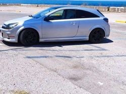 Usata 2007 Opel Astra GTC Coupé | 4000 € (Buon prezzo)