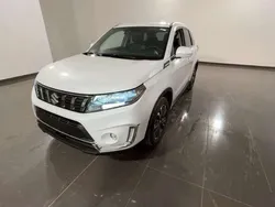 Bianco Usata 2022 Suzuki Vitara SUV | 16.990 € (Super prezzo)