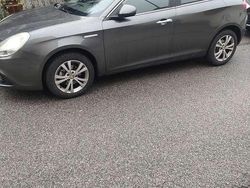 Grigio Usata 2011 Alfa Romeo Giulietta Distinctive Tre volumi | 4800 € (Buon prezzo)