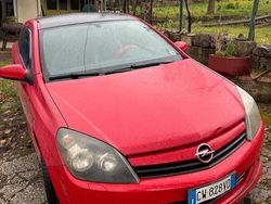 Rosso Usata 2005 Opel Astra Due volumi | 1500 €