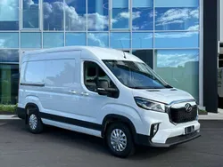 Bianco Nuova 2024 Maxus eDeliver 9 Furgone | 43.000 €