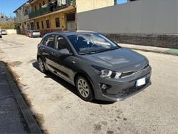 Grigio Usata 2021 Kia Rio Due volumi | 12.900 €