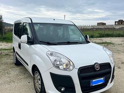 Bianco Usata 2012 Fiat Doblò Monovolume | 6500 € (Buon prezzo)