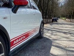 Usata 2009 Abarth Grande Punto Due volumi | 11.000 € (Buon prezzo)