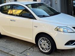 Bianco Usata 2017 Lancia Ypsilon Silver Due volumi | 7500 € (Buon prezzo)