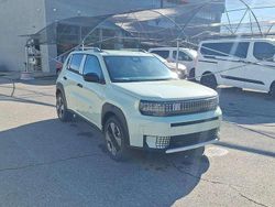 Verde Nuova 2025 Fiat Grande Panda La Prima Due volumi | 21.950 € (Buon prezzo)