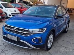 Blu Usata 2022 VW T-Roc Style SUV | 22.500 € (Buon prezzo)