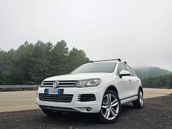 Bianco Usata 2014 VW Touareg Executive SUV | 15.500 € (Buon prezzo)