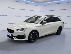 Bianco nevada [2y2y] metalli Usata 2024 Cupra Leon Station wagon | 26.990 € (Buon prezzo)
