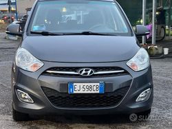 Grigio Usata 2011 Hyundai i10 Due volumi | 4700 € (Buon prezzo)