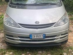 Usata 2002 Toyota Previa Monovolume | 7500 €