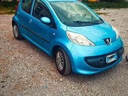 Blu Usata 2008 Peugeot 107 Due volumi | 3500 € (Buon prezzo)