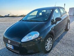 Nero Usata 2009 Fiat Grande Punto Due volumi | 4000 € (Buon prezzo)