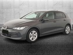 Grigio Usata 2024 VW Golf VIII Life Tre volumi | 30.950 € (Buon prezzo)
