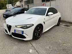 Bianco Usata 2017 Alfa Romeo Giulia Quadrifoglio Tre volumi | 55.000 € (Molto cara)