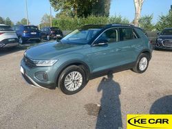 Grigio Usata 2024 VW T-Roc Life SUV | 26.900 € (Buon prezzo)
