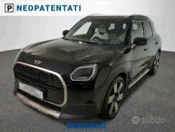Nero Usata 2024 Mini Countryman Favoured SUV | 37.400 € (Buon prezzo)