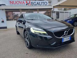 Grigio Usata 2019 Volvo V40 Plus Station wagon | 13.990 € (Buon prezzo)
